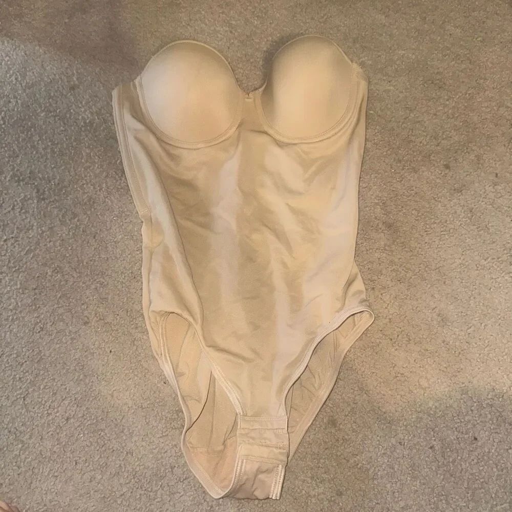 Flexees 36B nude unlined shapewear body suit